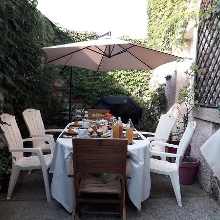 La Ganse Blanche Bed & Breakfast Usson-en-Forez Exterior photo