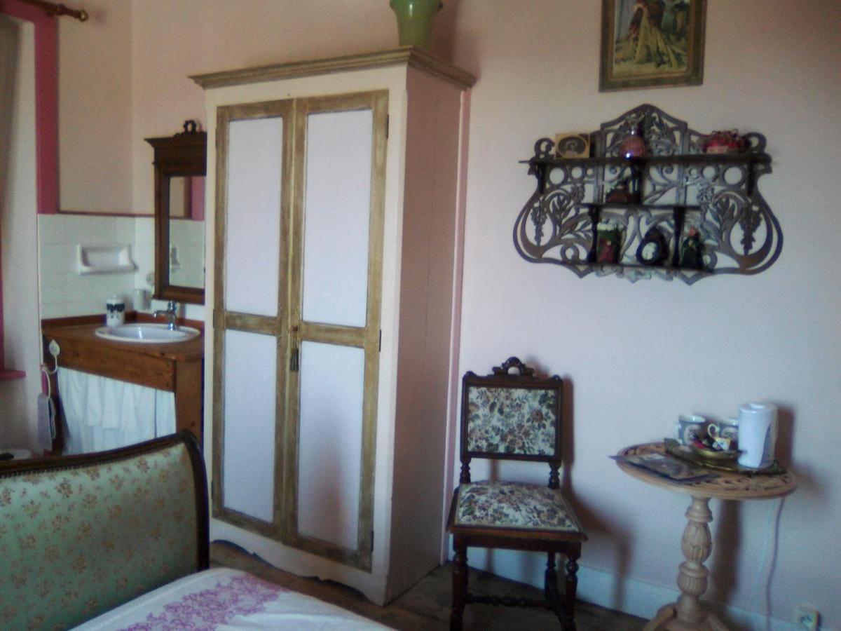 La Ganse Blanche Bed & Breakfast Usson-en-Forez Exterior photo