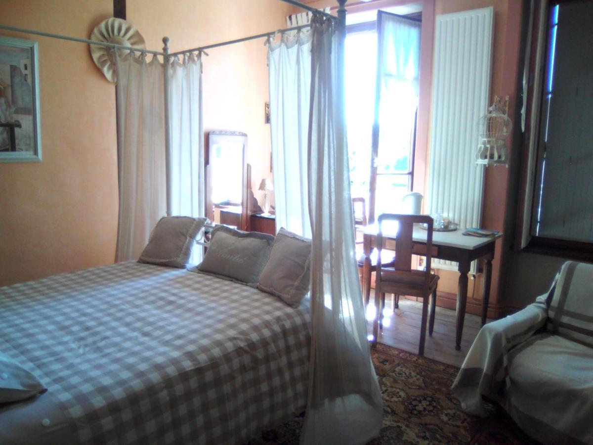La Ganse Blanche Bed & Breakfast Usson-en-Forez Exterior photo