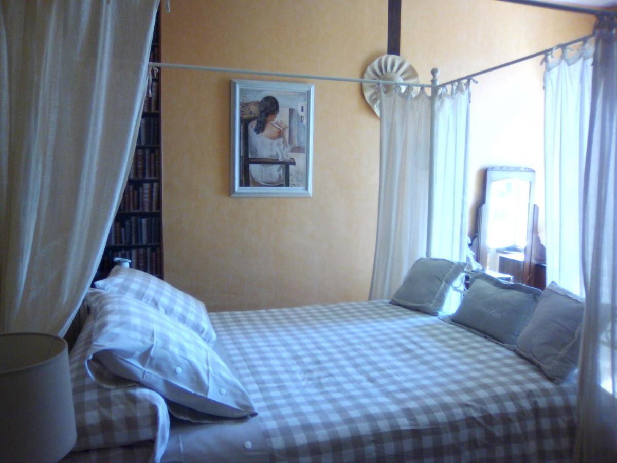 La Ganse Blanche Bed & Breakfast Usson-en-Forez Exterior photo